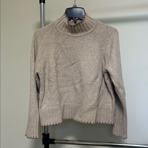 GAP Sweater